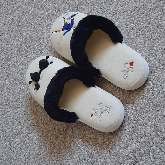 New Tote Isotoner Velur/plush slippers. - Picture 5 of 9